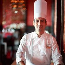 Chef Mario Soto